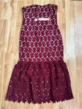 Slate & Willow Burgundy Lace Cocktail Dress